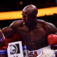 Ugas apaga a la leyenda: derrota a los puntos a Manny Pacquiao