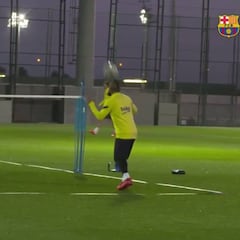 La increíble jugada entre Vidal y Messi en el fútbol tenis