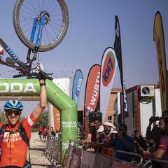 Looser es un ganador: debut y triunfo en la Titan Desert