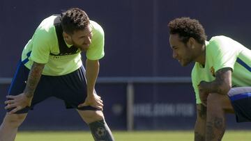 Messi y Neymar, en un entrenamiento del Barcelona.