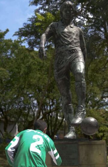 Homenaje a Andrés Escobar