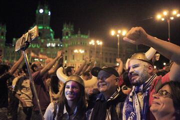 Los aficionados del Real Madrid celebraron título en La Cibeles.