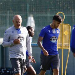 Luis César ante la trituradora