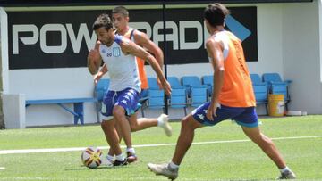 El líder apunta a River