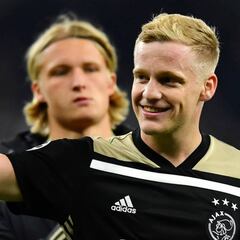 Overmars, sobre Van de Beek: "Veremos quién sigue..."