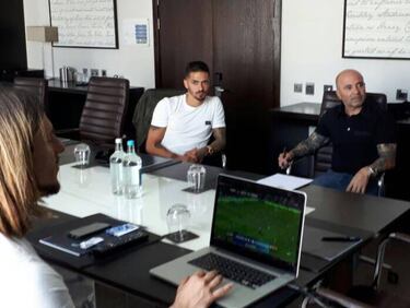 Sampaoli se reunió con el Kun Agüero y Manuel Lanzini
