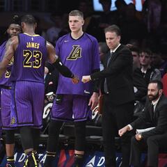 Clave para los Lakers: esperar a cerrar el traspaso al 30 de julio