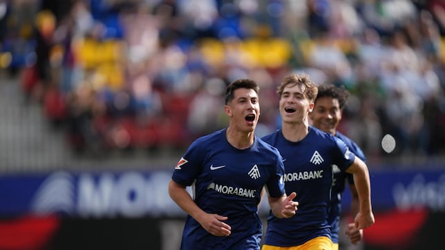 El Racing no mata y el Andorra le remata con el VAR de testigo