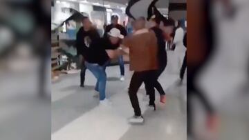 Varias personas presenciaron el hecho en el Centro Comercial Gran Estación de Bogotá.