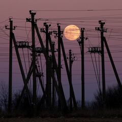 Where and when to watch the biggest supermoon of the year? Dates, times...