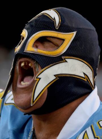 ?CU?AAAAAOOOOOOO!