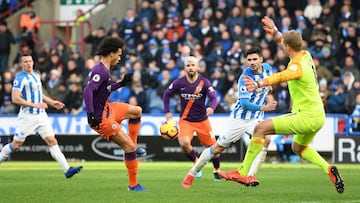 Pep Guardiola's wake-up call for Manchester City chasers