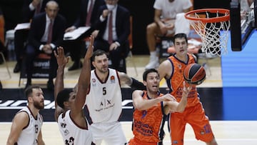 06/11/20 PARTIDO BALONCESTO BASKET
EUROLEAGUE REGULAR SEASON ROUND 7
VALENCIA BASKET - ARMANI MILAN
SAM VAN ROSSOM NIKOLA KALINIC SERGIO RODRIGUEZ
KYLE HINES