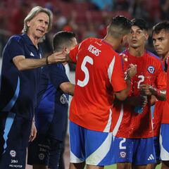La Roja de Gareca ya tiene su primer nominado para Paraguay y Ecuador: su club ya lo confirmó