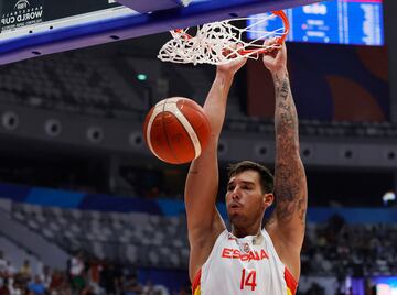 La selección española de baloncesto vence en su debut en el Mundial ante Costa de Marfil.