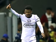 Soccer Football - Liga MX - America v Tigres UANL - Estadio Azteca, Mexico City, Mexico - March 9, 2024 America's Javairo Dilrosun celebrates scoring their first goal REUTERS/Raquel Cunha