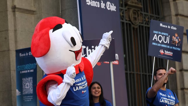 ¿Hay un monto mínimo para poder donar en la Teletón 2025 y qué hago si no tengo para transferencias?