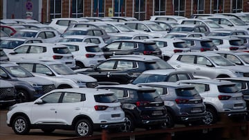 FILE PHOTO: A view shows new cars produced by Chinese automobile manufacturer Chery, in the parking lot of the Sollers plant in Vladivostok, Russia October 15, 2023. REUTERS/Tatiana Meel/File Photo