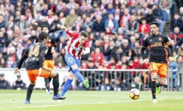 Gameiro marca el 2-0.