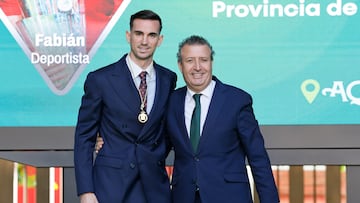 El Betis y Fabián se cruzan piropos