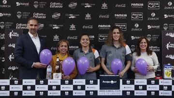 Víctor Luengo, Claudia Amador, esther Díaz, Irene Garí y Puri Naya.