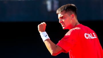 Barrios le da la razón a Massú y pone arriba a Chile en la serie de Copa Davis
