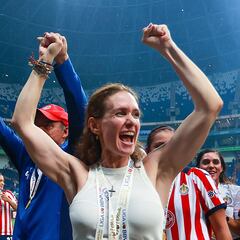 Nelly Simón reveló la fórmula del éxito de Chivas Femenil