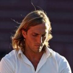 El argentino Luis Zubeldía será el nuevo entrenador de Santos