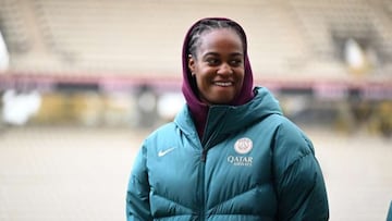 Katoto, durante la previa de un partido del PSG.