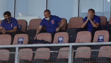 Los seis directores que se irán de la U tras la venta de Heller