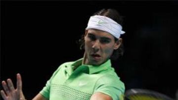 Davydenko vence a Nadal y le deja fuera de las semifinales