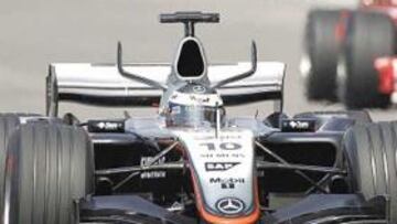 <b>PERCANCE. </b>Juan Pablo Montoya sufrió ayer en Montmeló un espectacular accidente con el McLaren.