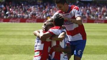 <b>DE ORO. </b>El gol de Jara al Getafe fue muy celebrado por todo el equipo: vale más de media salvación.