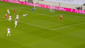 Ya le llueven los palos hasta en Gales: vean la última de Bale...