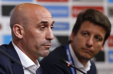 Hierro advised Rubiales not to sack Lopetegui from Spain job