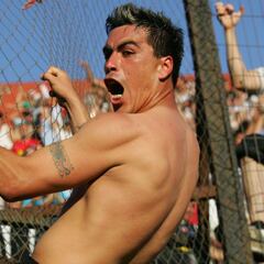 Los 5 momentos épicos de Esteban Paredes en Colo Colo