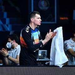 Max Salash, retenido en Rusia por no hacer el servicio militar