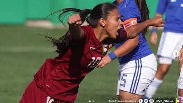Yerlaine Moreno, jugadora de la Selección de Venezuela.