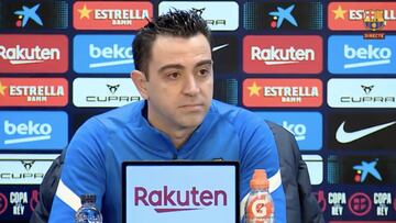 Xavi sobre D&eacute;mb&eacute;le: &quot;Renueva o se busca la salida&quot;