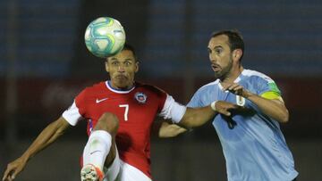 Los debutantes respondieron, Alexis y Vidal mostraron su vigencia y la falta de opciones para reemplazar a Vargas. Esto dej&oacute; la derrota con Uruguay.