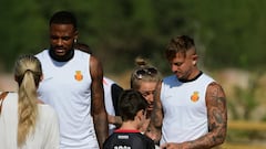 Cyle Larin apunta al Feyenoord y Maffeo a quedarse en la isla