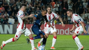 Sebastián Villa habló de su presente en Independiente Rivadavia y su deseo de volver a la Selección Colombia.