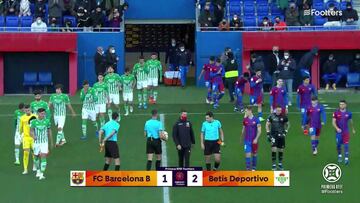 Resumen y goles del Barça B vs. Betis B de Primera RFEF