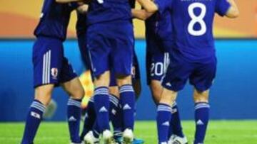 Japón elimina al campeón