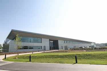 La primera piedra de un Aston Martin ganador