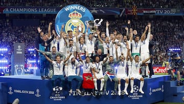 La plantilla del Madrid hizo historia al ganar su tercera Champions consecutiva en Kiev.