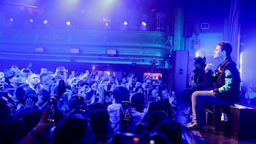 Dani Martín se sube al escenario dos años después con Los40 Básico Santander y se sincera con un mensaje a su primo David Otero