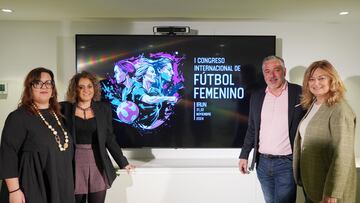 Goizane Álvarez, Beatriz Álvarez, Pablo Vilches y Mónica Marchante. Liga F