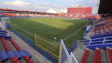 Estadio Francisco de la Hera.