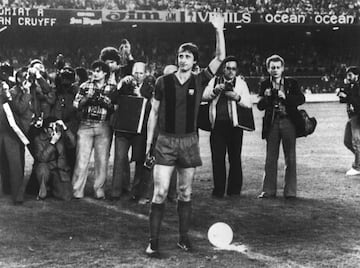 Cruyff fue recibido en Barcelona como un aut¨¦ntico ¨ªdolo.
